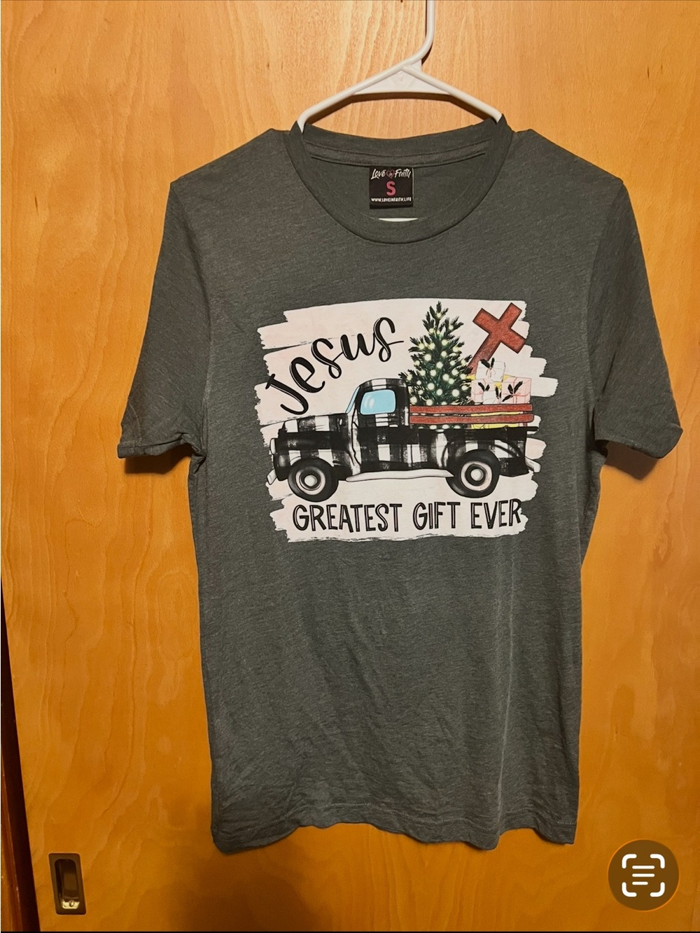 New Jesus is the greatest gift tee S